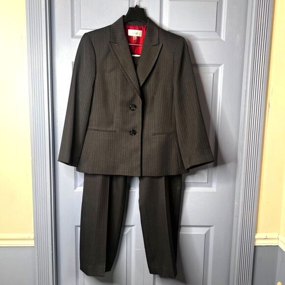 Le Suit 2 Piece Blazer Pant Suit Set Striped Gray Single Breasted 2 Button SZ 16 - Picture 1 of 14